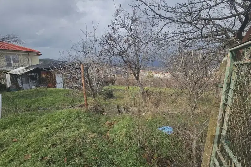 Парцел в Кърджали, с. Петлино