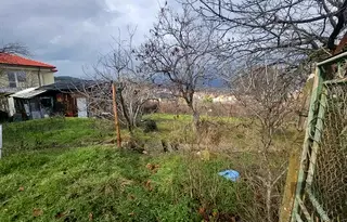 Парцел в Кърджали, с. Петлино