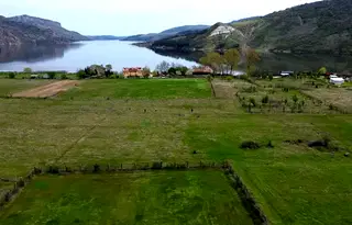 Парцел в Кърджали, с. Широко поле