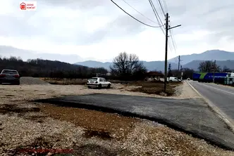 Парцел в Ловеч, Априлци