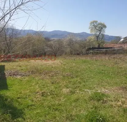 Photo 2 — Plot in Lovech, Aprilci