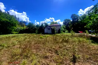 Парцел в Ловеч, Априлци
