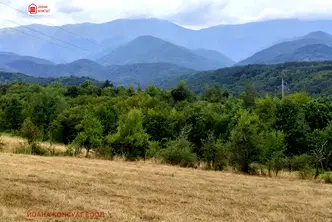 Парцел в Ловеч, Априлци