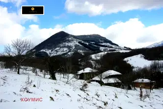 Парцел в Ловеч, Априлци