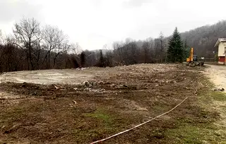 Парцел в Ловеч, Априлци