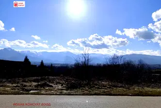 Парцел в Ловеч, Априлци