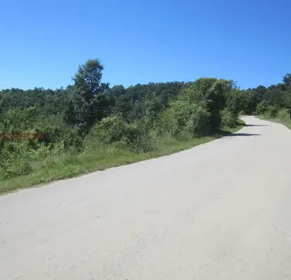 Photo 2 — Plot in Oblast Lovech, Troyan