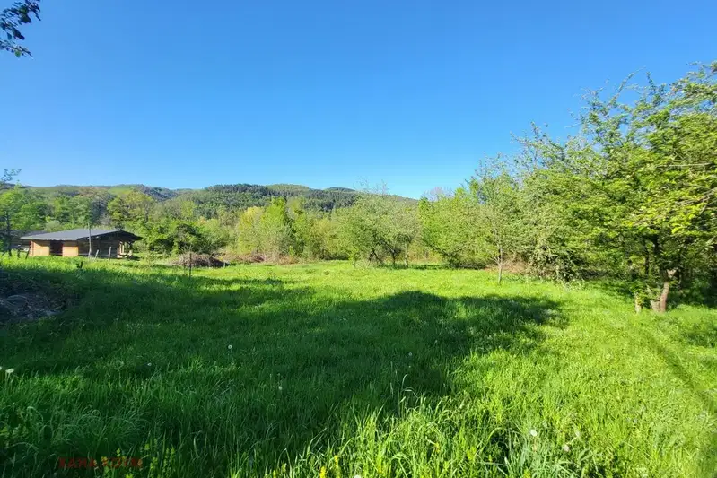 Plot in Oblast Lovech, Troyan