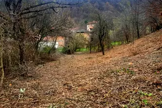 Парцел в Ловеч, Троян