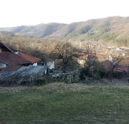 Снимка 4 — Парцел в Ловеч, Троян