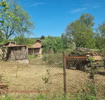 Снимка 5 — Парцел в Ловеч, Угърчин