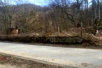 Парцел в Ловеч, с. Черни Осъм