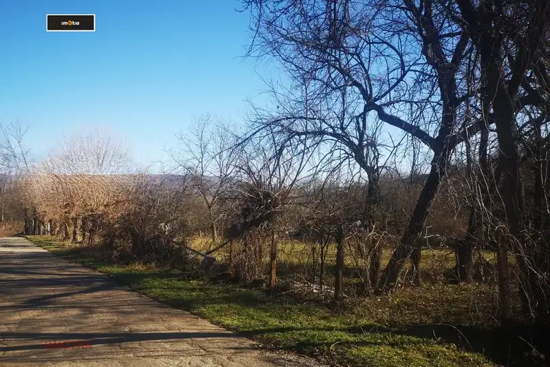 Plot in Oblast Lovech, Golyama Jelyazna