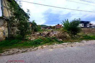 Парцел в Ловеч, с. Орешак
