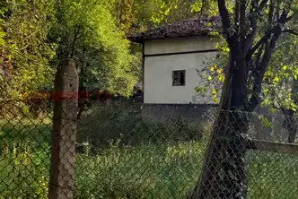 Парцел в Ловеч, с. Рибарица
