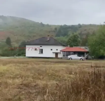 Снимка 5 — Парцел в Ловеч, с. Златна Панега
