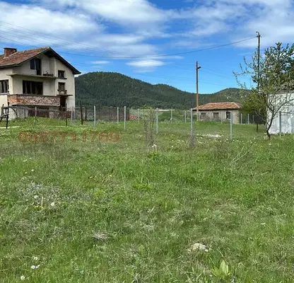 Снимка 5 — Парцел в Пазарджик, с. Равногор