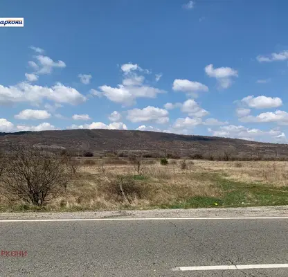 Photo 4 — Plot in Oblast Pernik, Radomir
