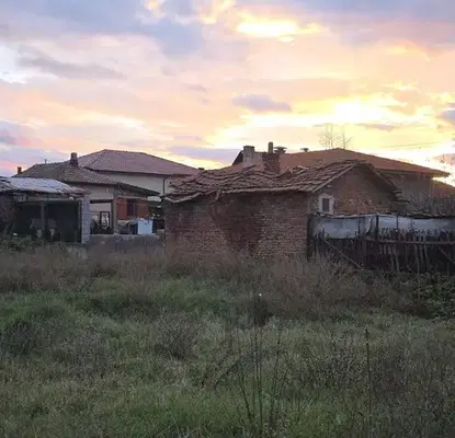 Photo 2 — Plot in Oblast Pernik, Radomir