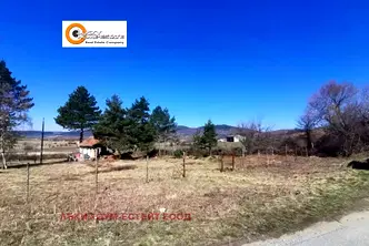 Парцел в Перник, с. Байкалско