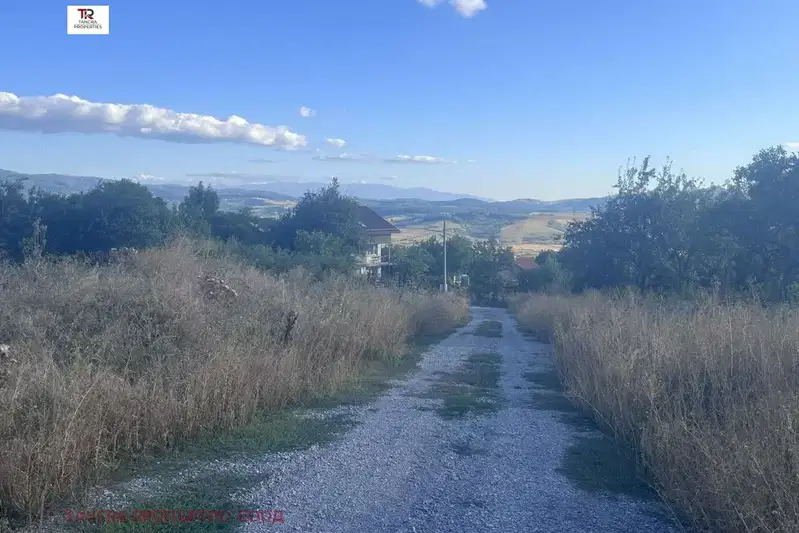 Plot in Oblast Pernik, Golemo Buchino