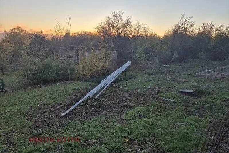Plot in Oblast Pernik, Golemo Buchino