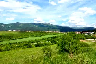 Парцел в Перник, с. Кладница