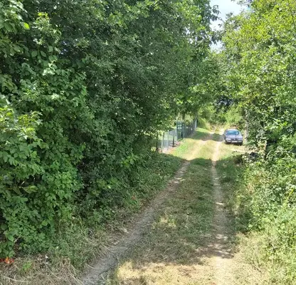 Photo 3 — Plot in Oblast Pernik, Kondofrei