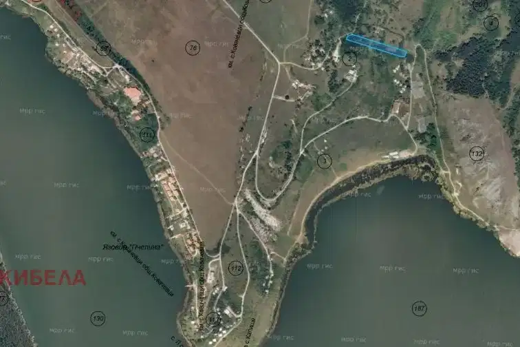Plot in Oblast Pernik, Lobosh