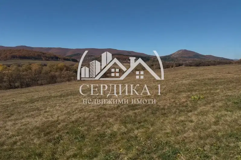 Парцел в Перник, с. Лобош