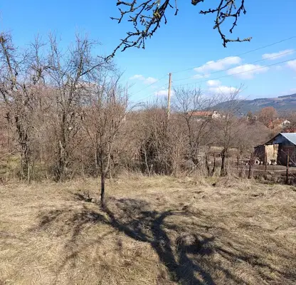 Photo 2 — Plot in Oblast Pernik, Nikolaevo
