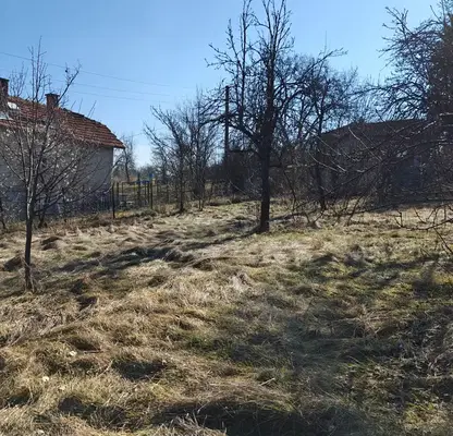Photo 4 — Plot in Oblast Pernik, Nikolaevo