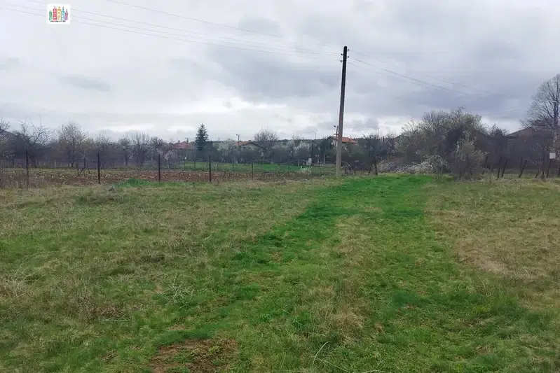 Парцел в Перник, с. Прибой