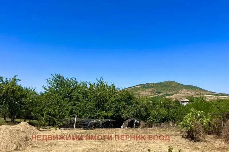 Парцел в Перник, с. Расник