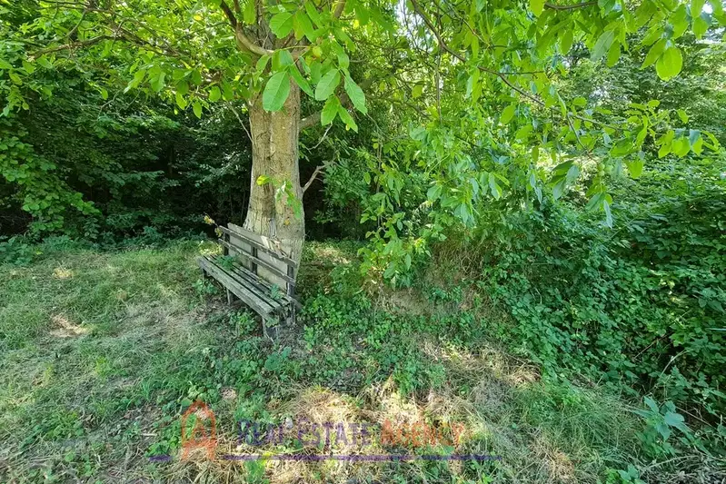 Plot in Oblast Pernik, Rudarci