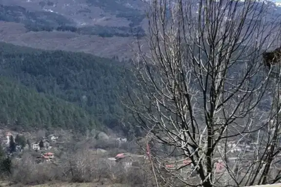 Plot in Oblast Pernik, Rudarci
