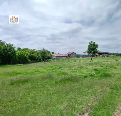 Photo 5 — Plot in Oblast Pernik, Selishten Dol