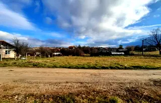Парцел в Перник, с. Велковци