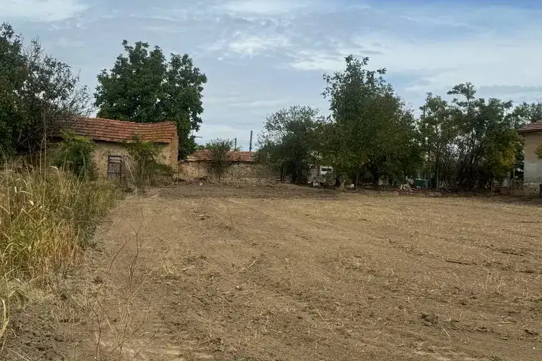 Парцел в Плевен, с. Горна Митрополия