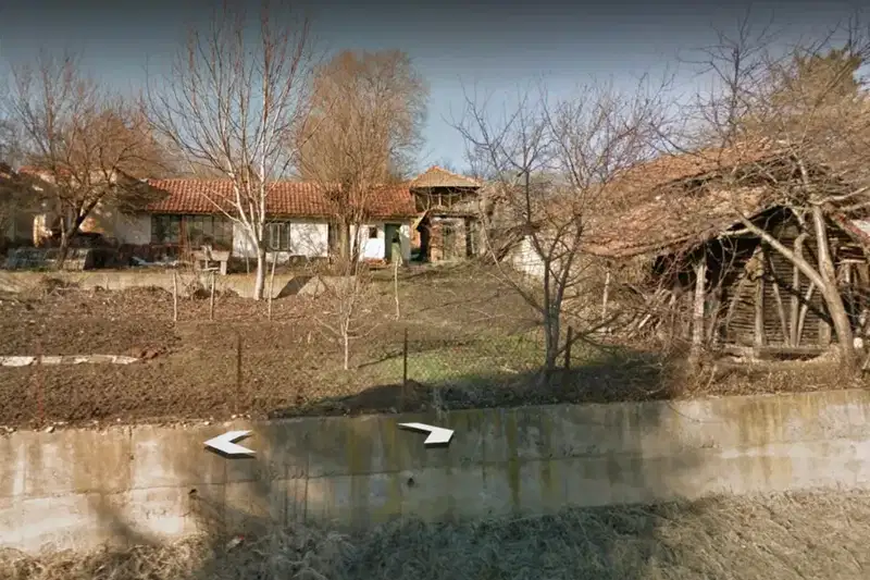 Plot in Oblast Pleven, Lazarovo