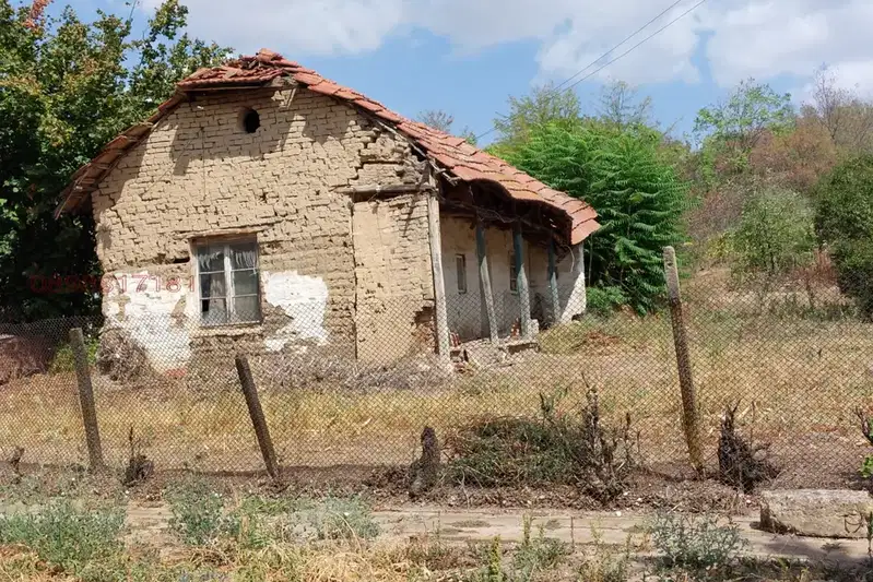 Plot in Oblast Pleven, Podem