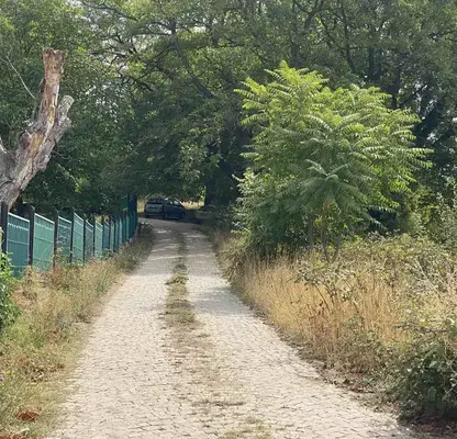 Снимка 2 — Парцел в Пловдив, Карлово
