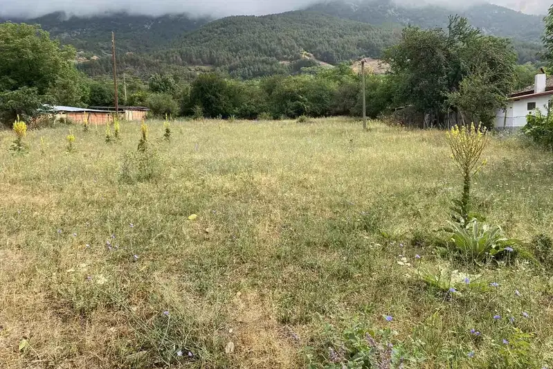 Plot in Oblast Plovdiv, Karlovo