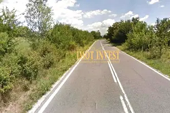 Парцел в Пловдив, Карлово