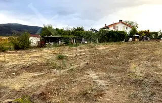 Парцел в Пловдив, Перущица