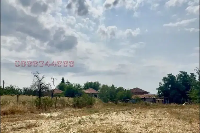 Парцел в Пловдив, Съединение