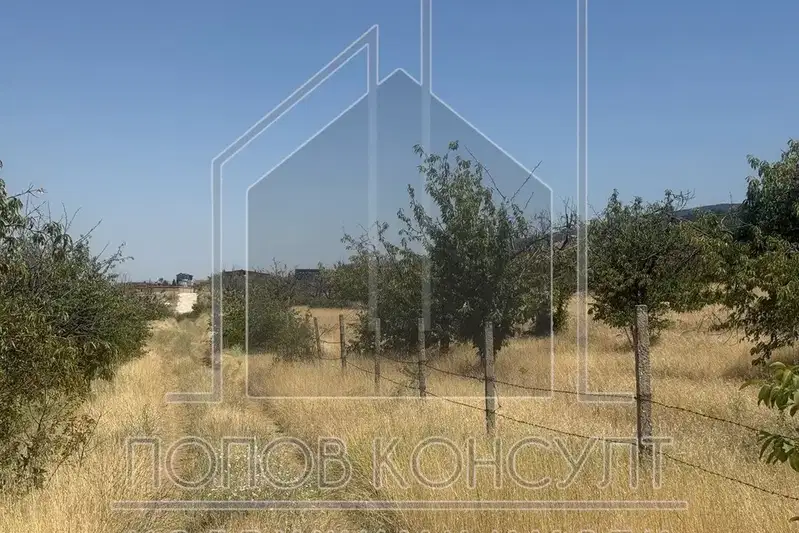 Plot in Plovdiv, Brestnik