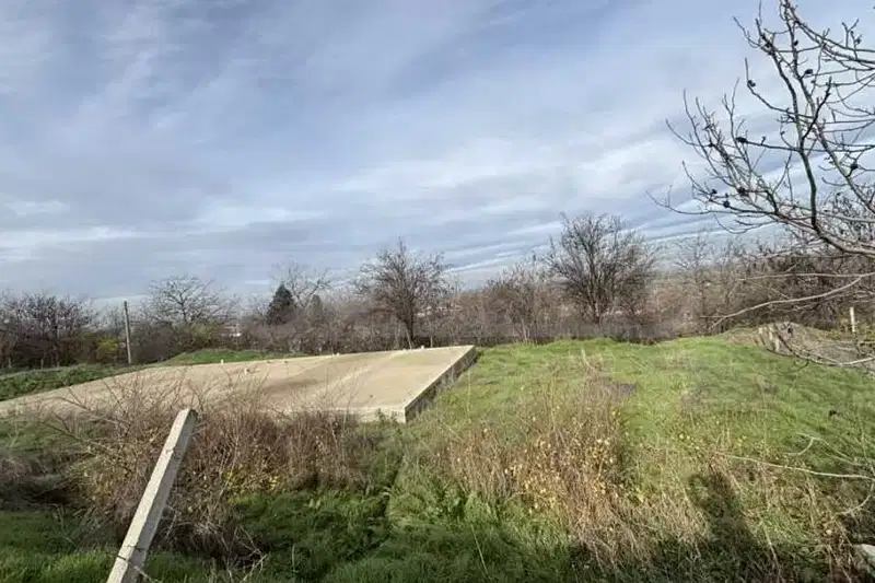 Plot in Plovdiv, Cheshnegirovo