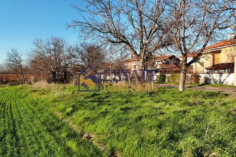 Парцел в Пловдив, с. Крумово