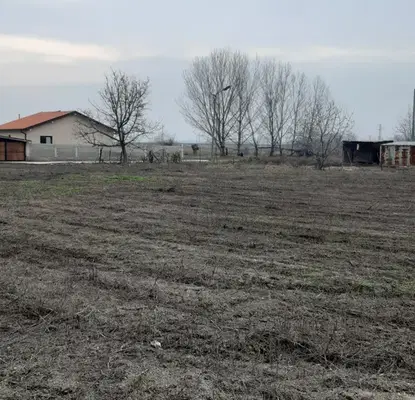 Photo 2 — Plot in Oblast Plovdiv, Manole